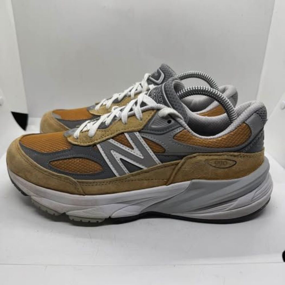 New Balance 990v6 Mens 8 shoes sneakers Yellow Made in USA Workwear